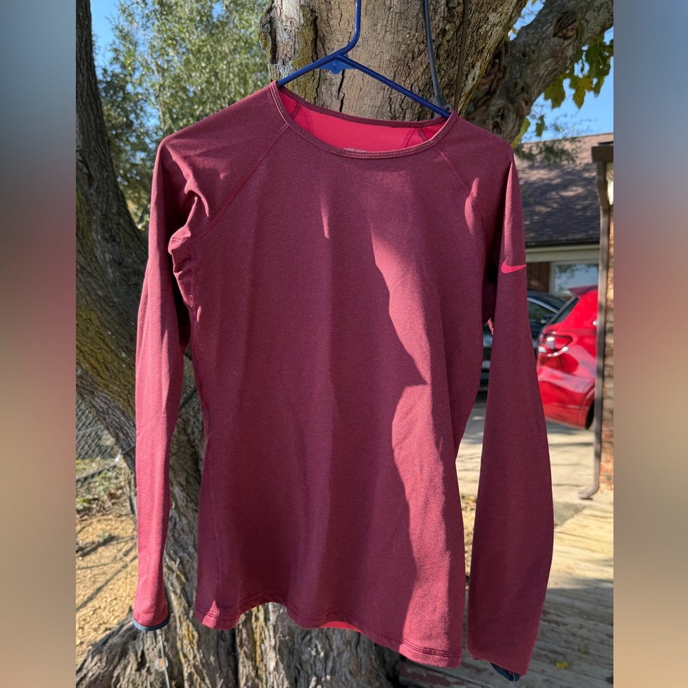 SOLD - Nike Women's Maroon Long Sleeve Top